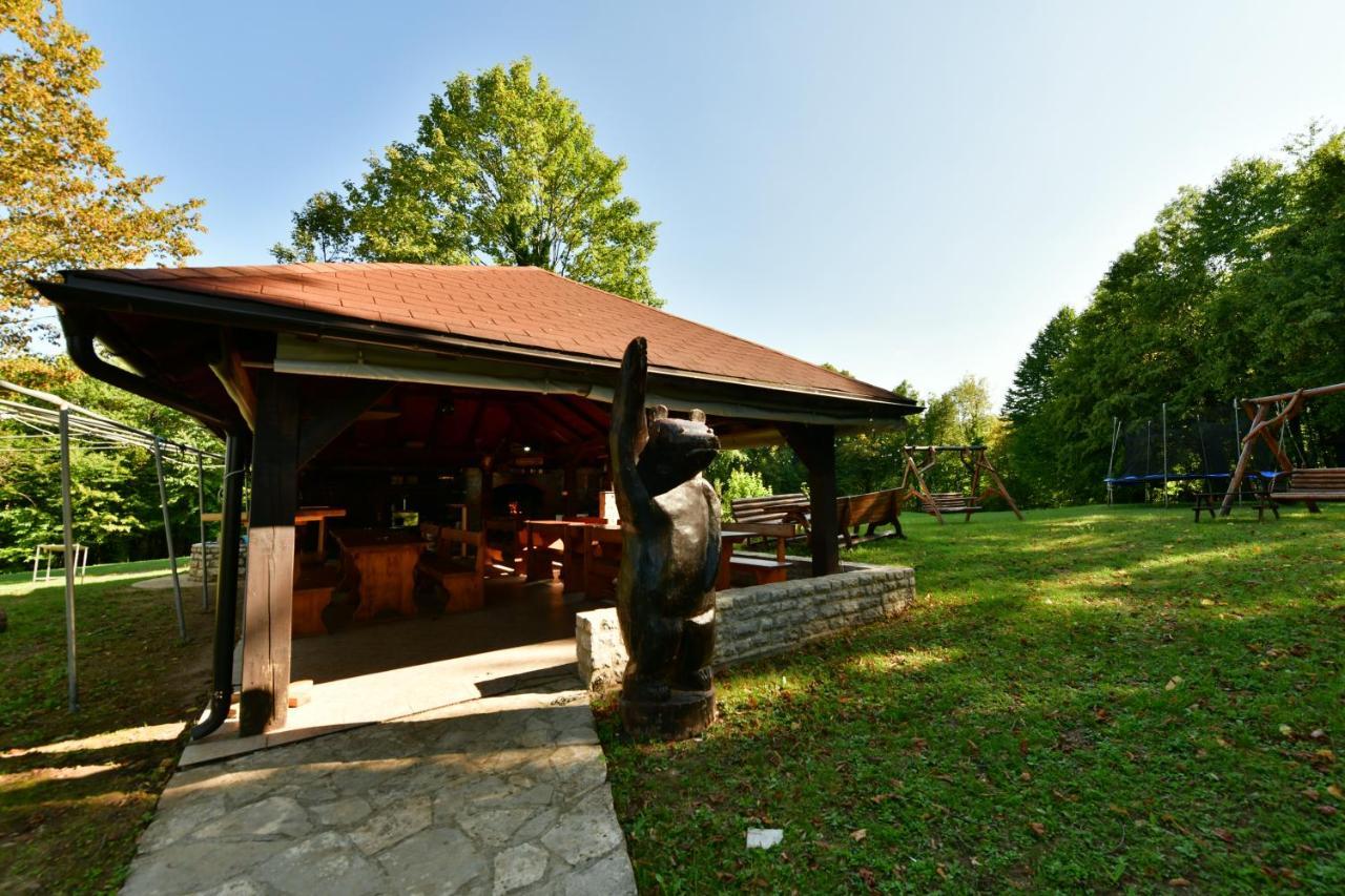 Deluxe Apartments Franjkovic Seliste Dreznicko Exterior foto